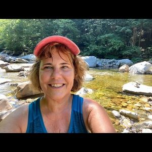 Meet your Posher, Lisa